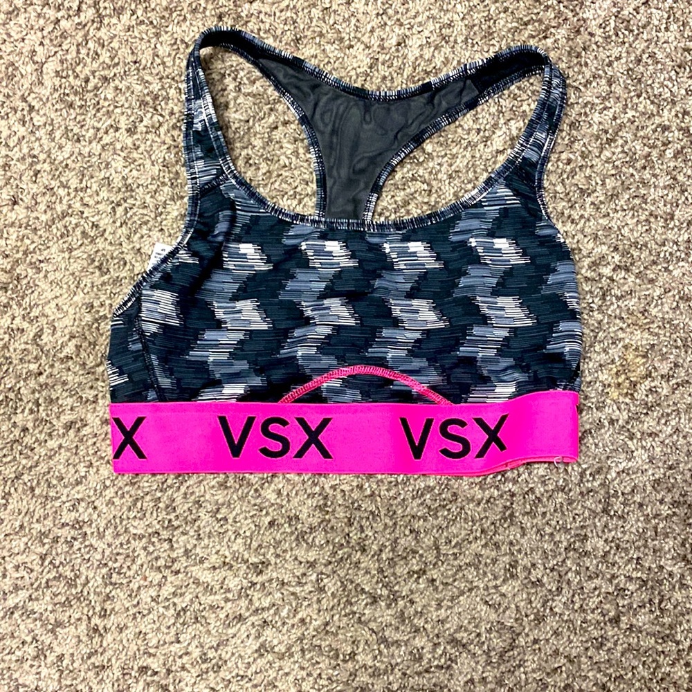 VS sports bra size Small